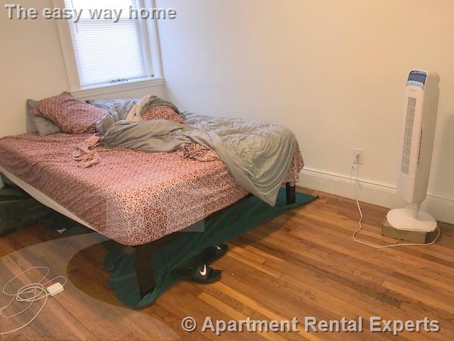 105 Summer St, Malden Center