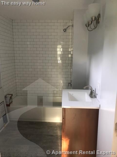 28 Howard St, Central Square