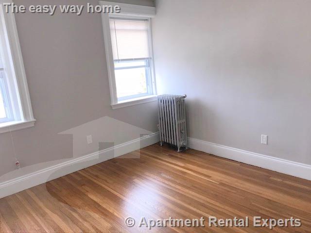 103 Summer St, Malden Center