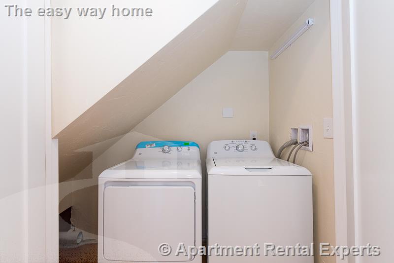 9-11 Rock Valley Ave, Everett