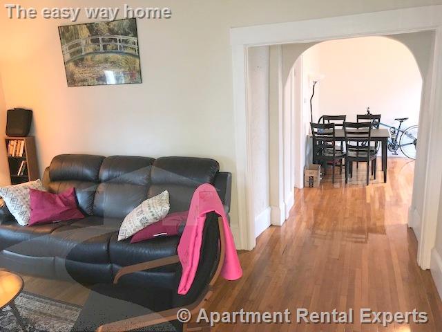 65 Medford St, Magoun Square