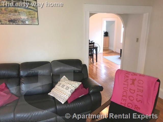 65 Medford St, Magoun Square