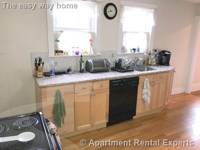 65 Medford St, Magoun Square