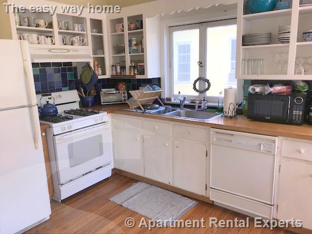 28 Magnolia St, Arlington