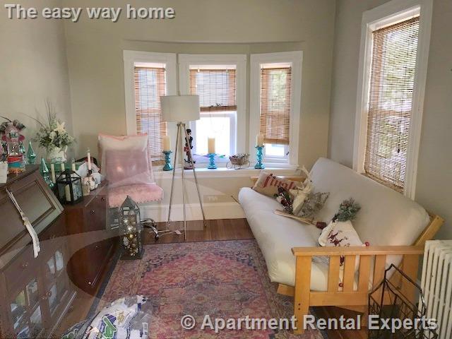 28 Magnolia St, Arlington