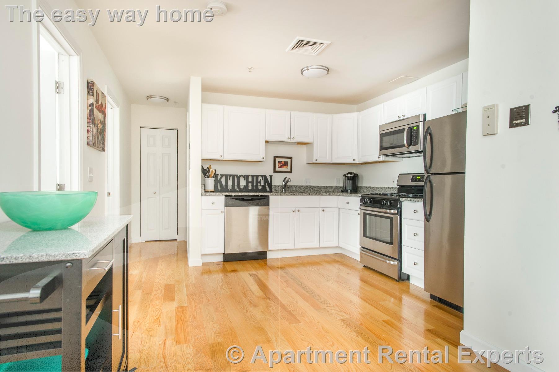 660 Cambridge St, East Cambridge