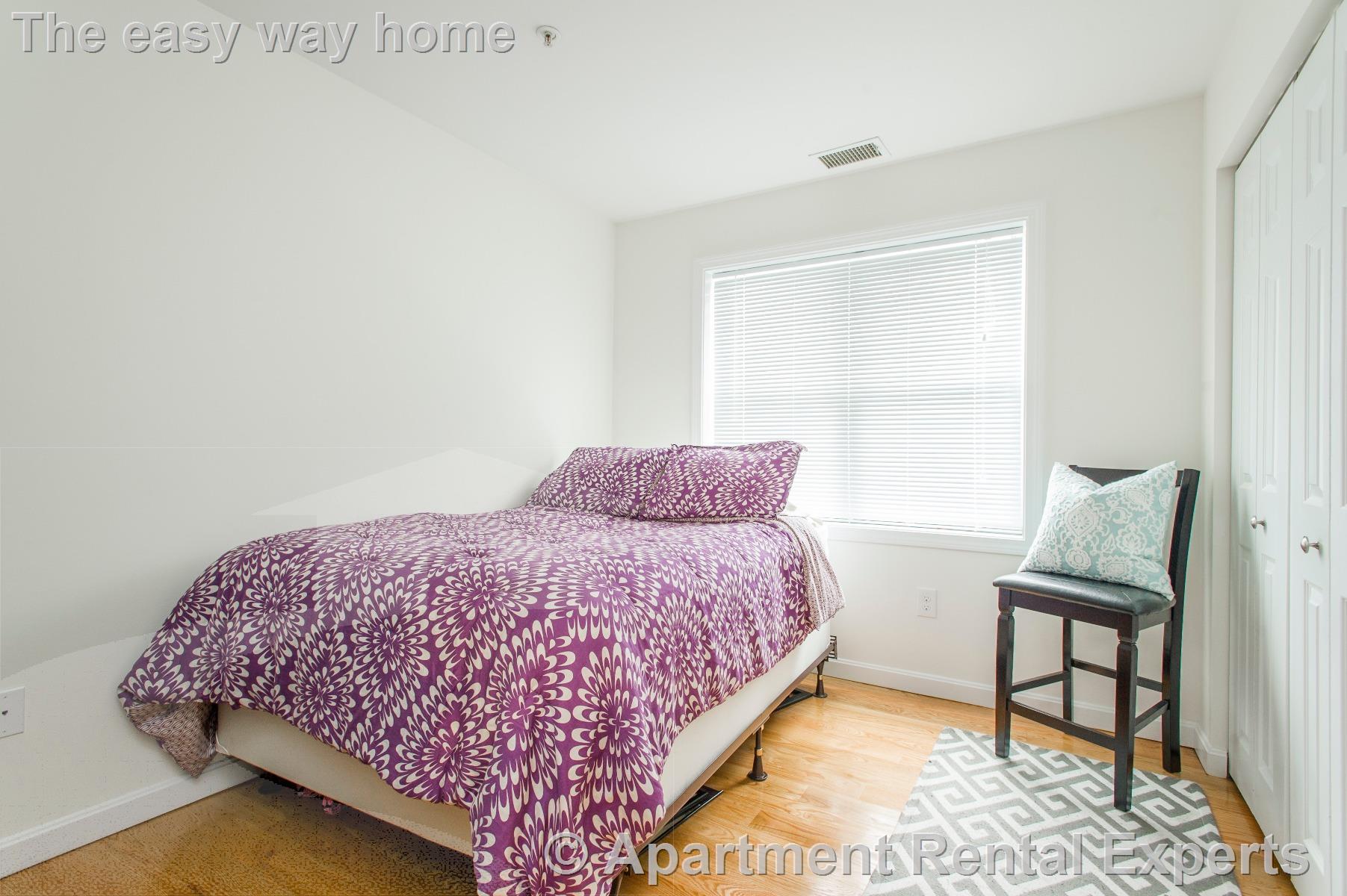 660 Cambridge St, East Cambridge