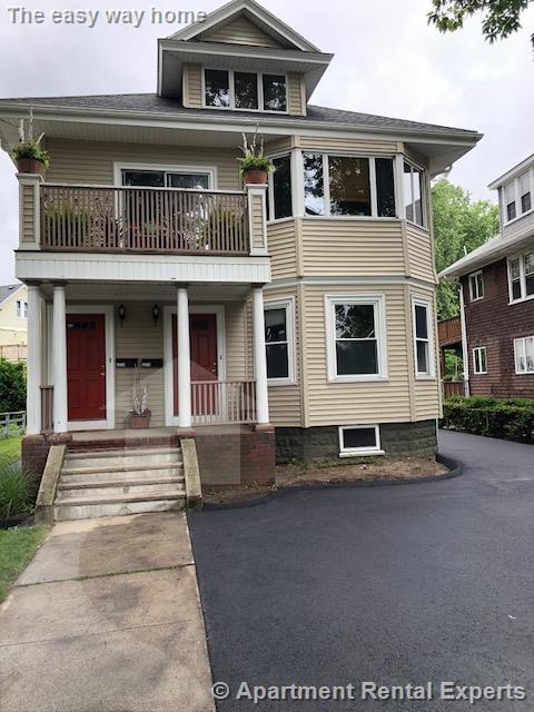 2214 Mystic Valley Pkwy, Medford Square