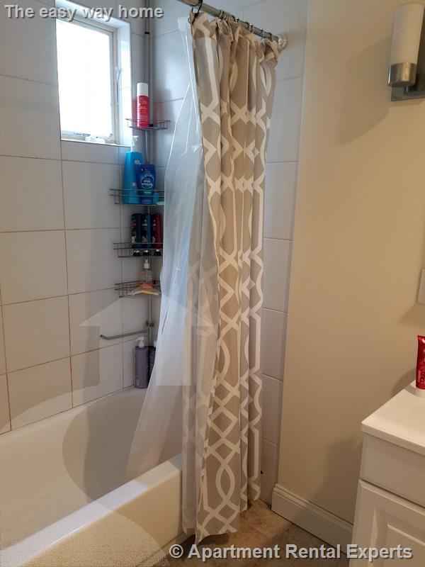 94 Boston Ave, West Medford