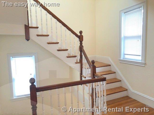 36 Waterhouse St, Teele Square