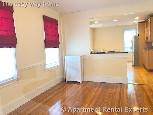 36 Waterhouse St, Teele Square