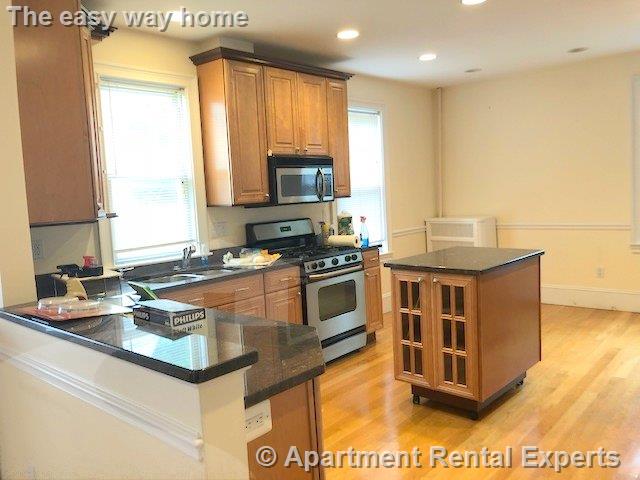 36 Waterhouse St, Teele Square