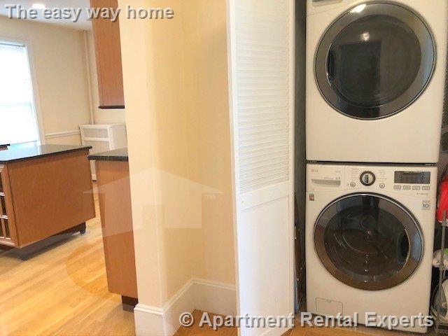 36 Waterhouse St, Teele Square