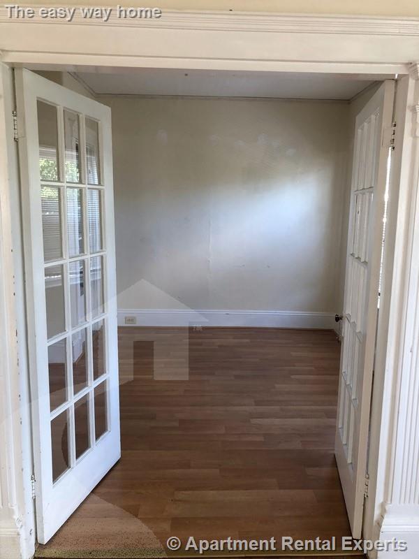 265 Boston Ave, Tufts