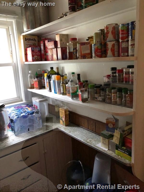 265 Boston Ave, Tufts