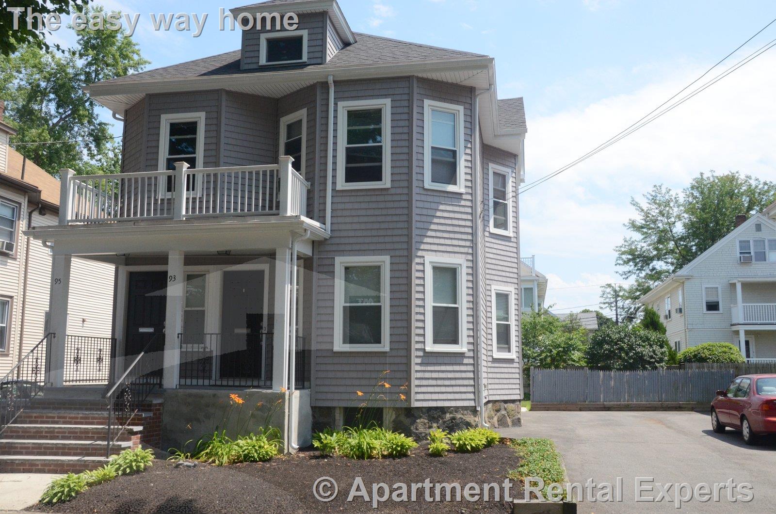 93 Grafton St, Arlington Center