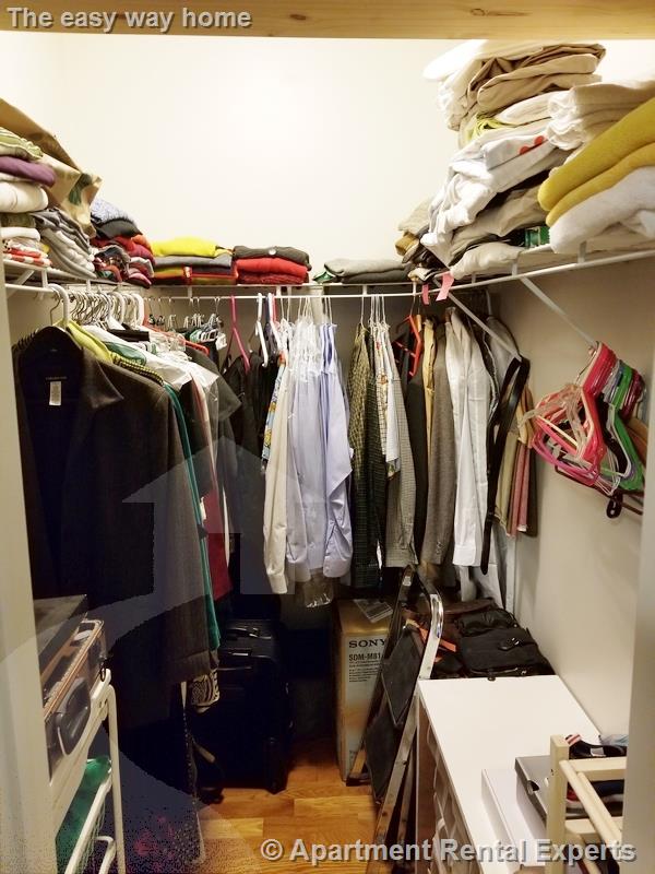 168 Hampshire, Central Square