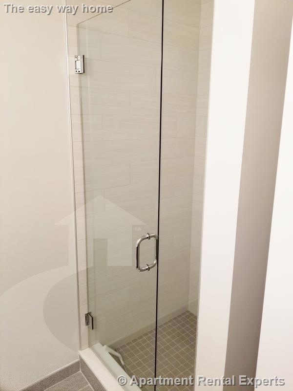 168 Hampshire, Central Square