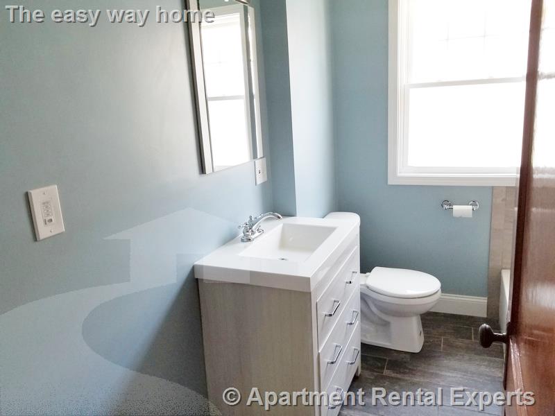 20 Governor Winthrop Rd, Ten Hills