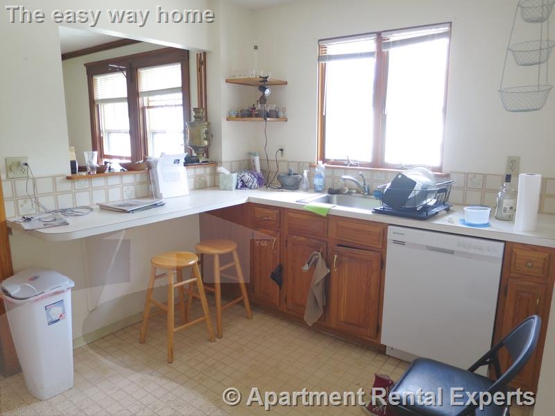 49 Lawn St, West Cambridge