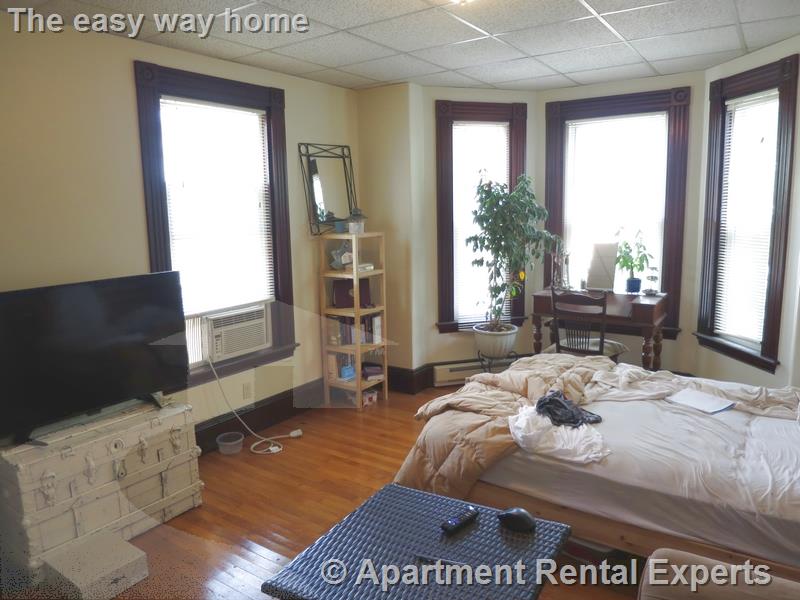 82 Thurston St, Winter Hill