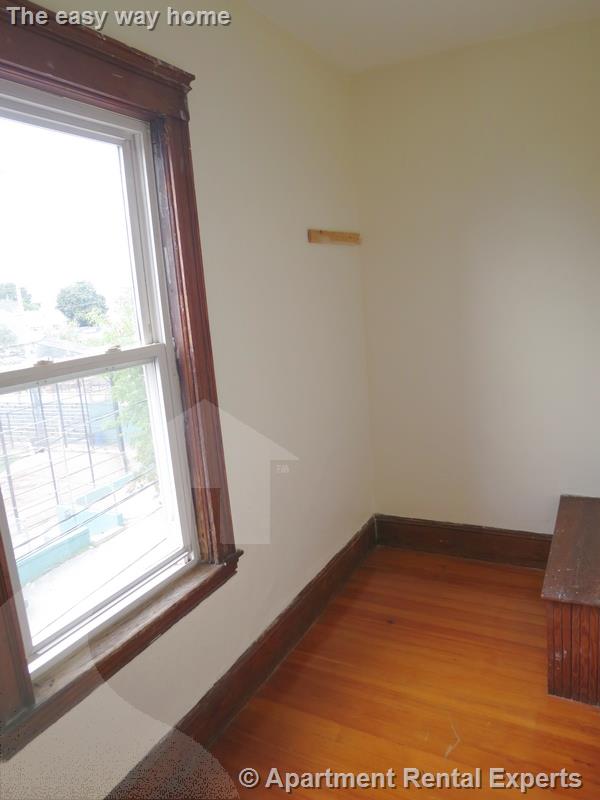 12 Charles E Ryan Rd, Magoun Square