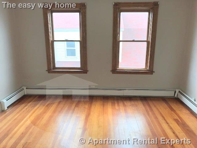 15 Hill St, Teele Square