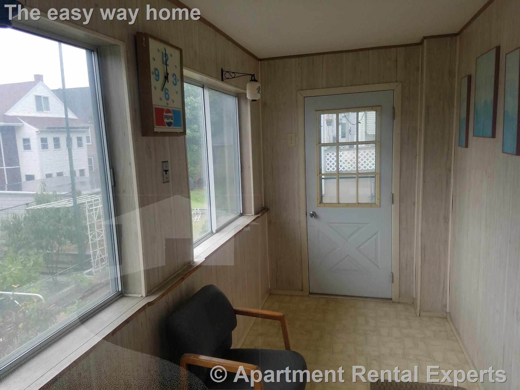 139 Hillsdale Rd, Tufts