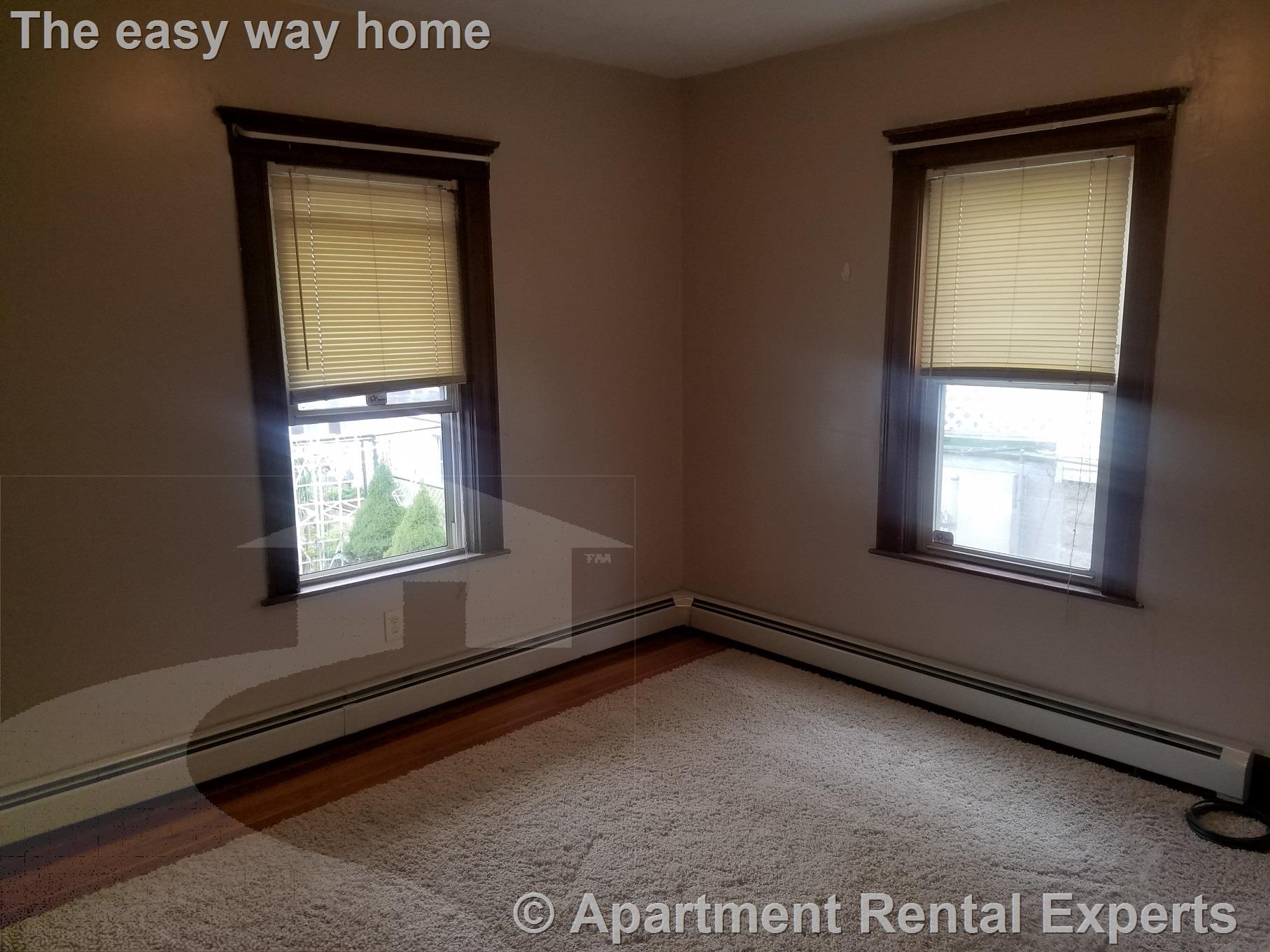 139 Hillsdale Rd, Tufts