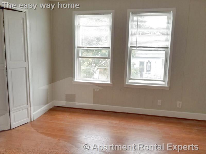 27 Marshall St, Tufts