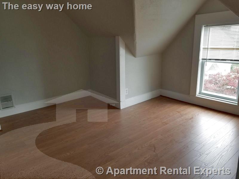 27 Marshall St, Tufts