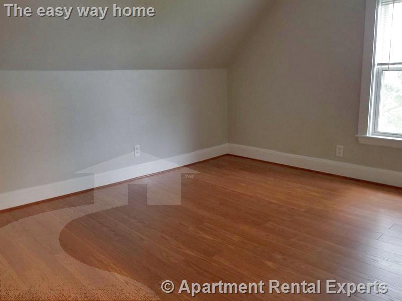 27 Marshall St, Tufts