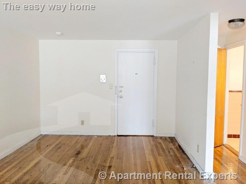 276 Massachusetts Ave, East Arlington