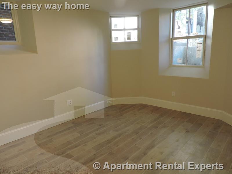 470 Green St, Central Square