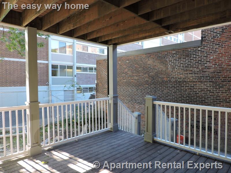 470 Green St, Central Square