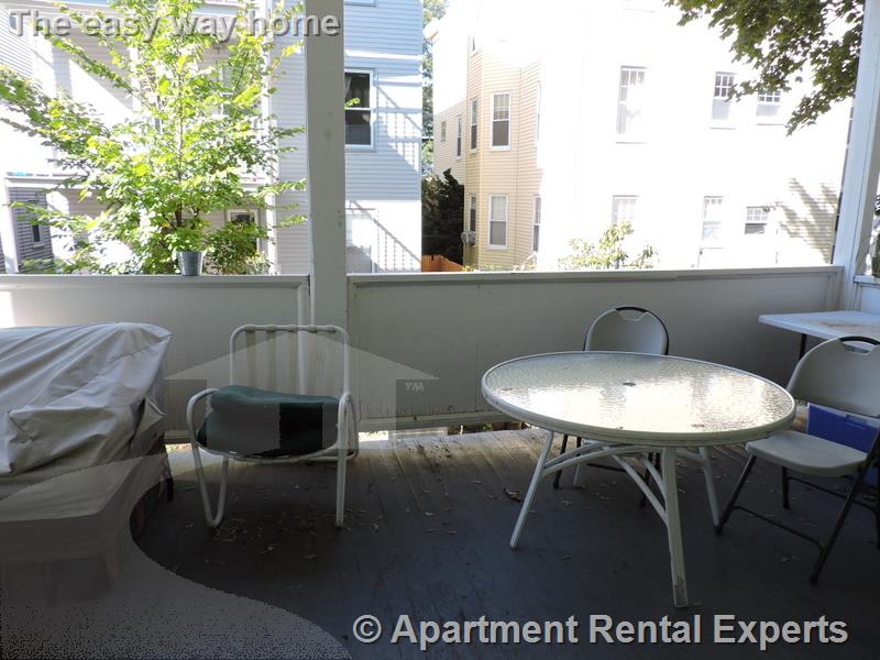 279 Pearl St, Cambridgeport