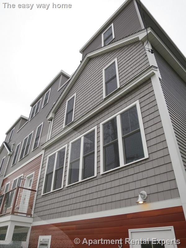 640 Mystic Ave, Ten Hills