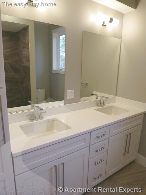 640 Mystic Ave, Ten Hills