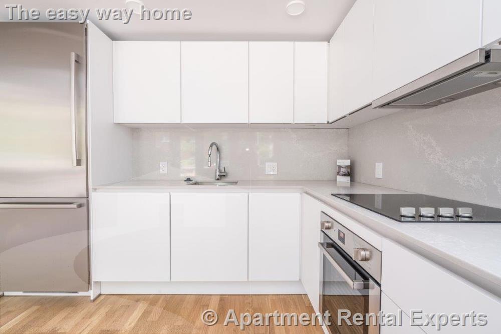 334 Harvard St, Harvard Square