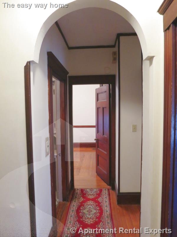 35 Willow Ave, Porter Square