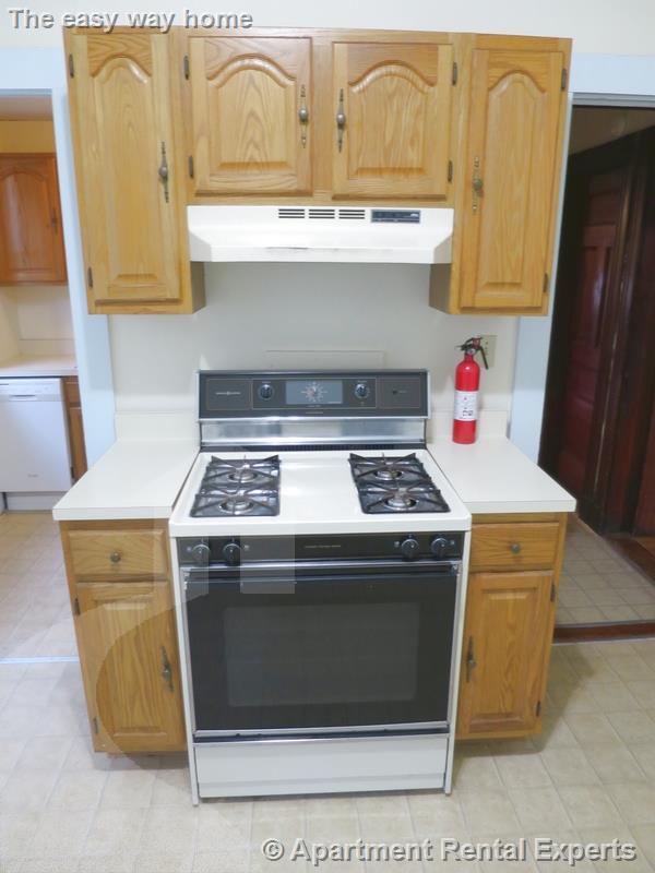 35 Willow Ave, Porter Square