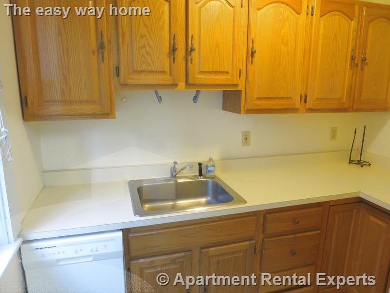 35 Willow Ave, Porter Square