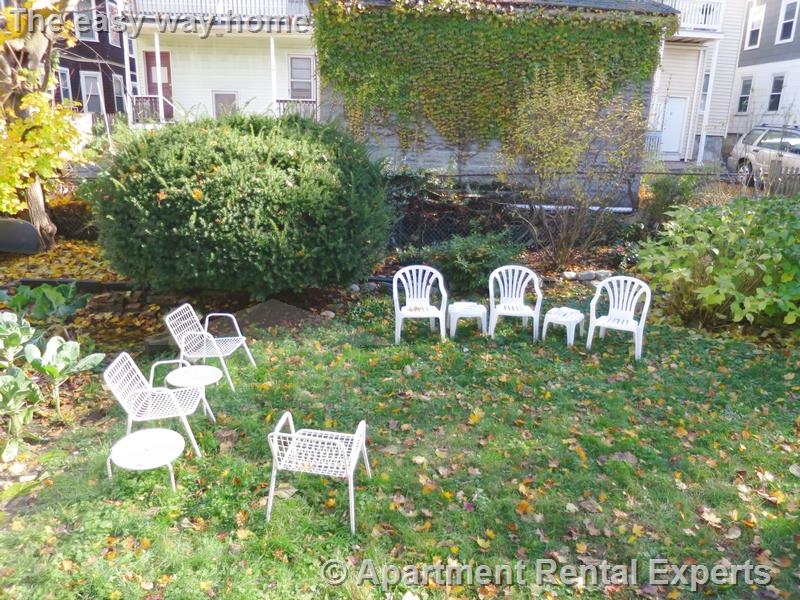 35 Willow Ave, Porter Square