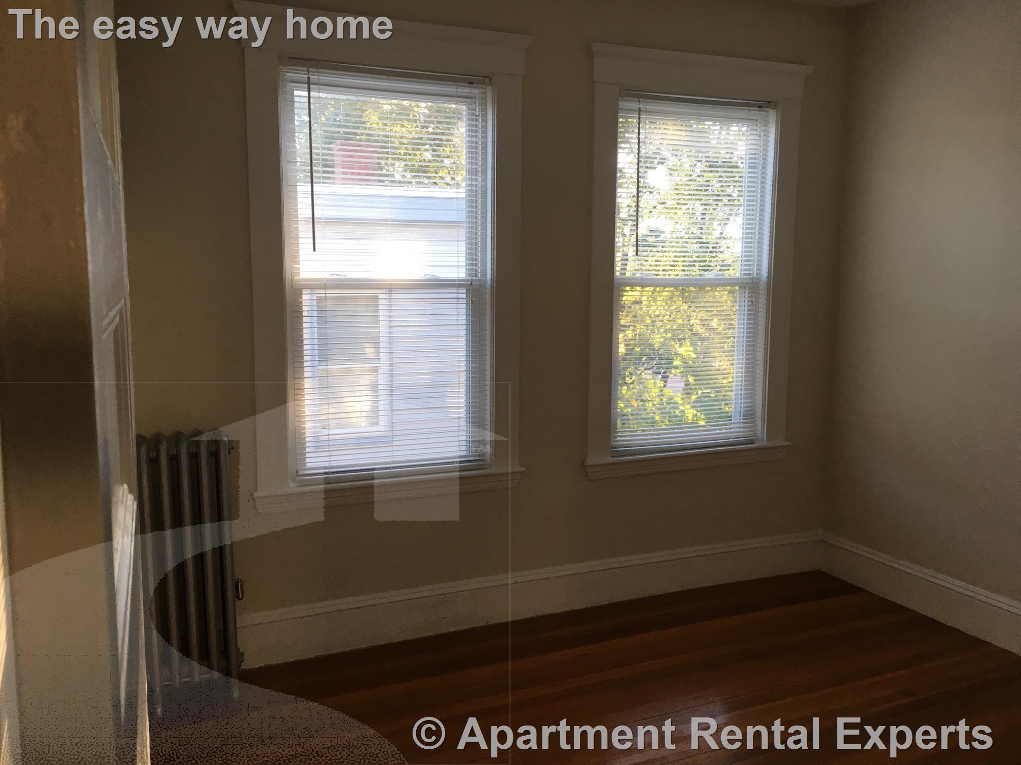 31-33 Waterhouse St, Teele Square