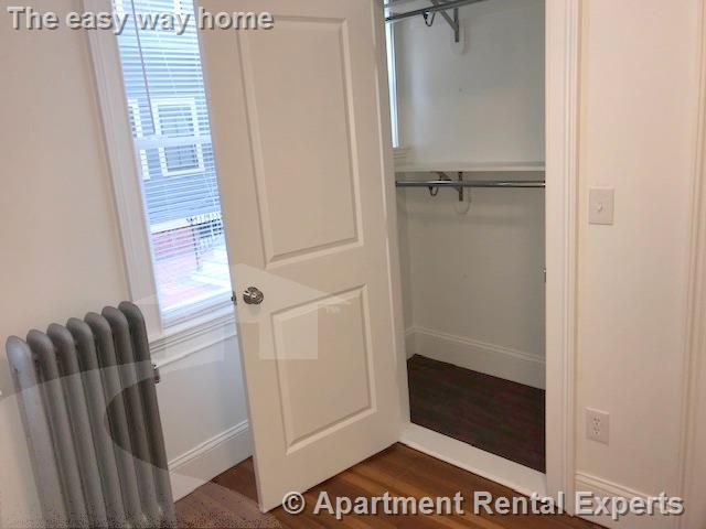 122 Columbia St, Central Square