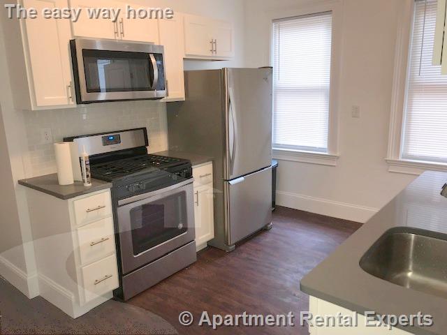 122 Columbia St, Central Square