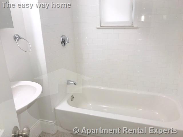 122 Columbia St, Central Square