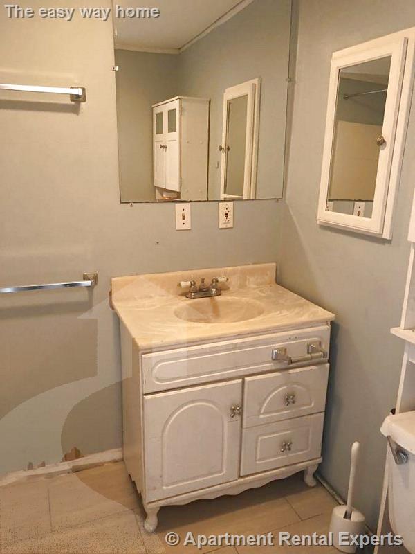 222 River St, Central Square