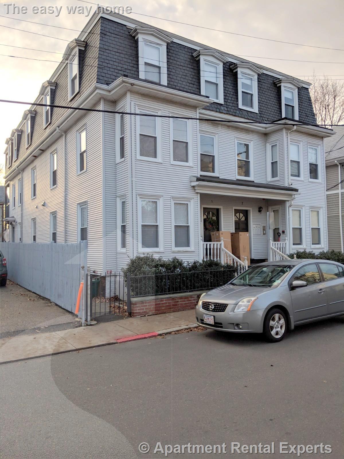 5 Locke St, Davis Square