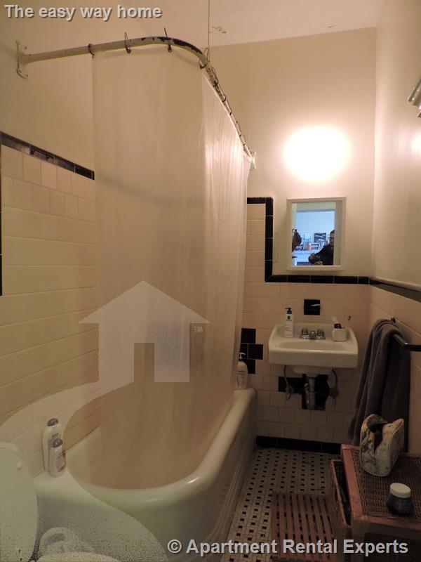 2 Ware St, Harvard Square